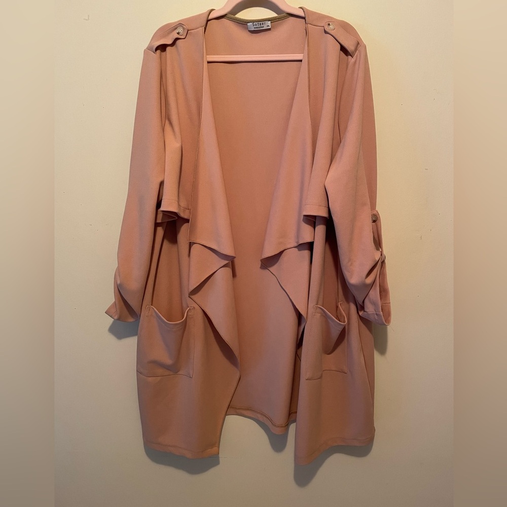 SoTeer Beige Jacket Cotton/Poly Blend with 3/4 Sleeve. Open Front. Size XXL.